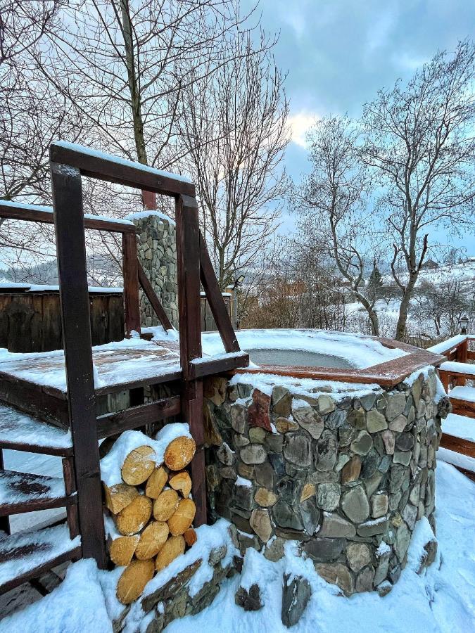 Aspen Hotel Slavske Bagian luar foto