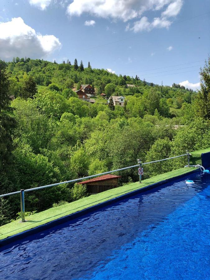 Aspen Hotel Slavske Bagian luar foto