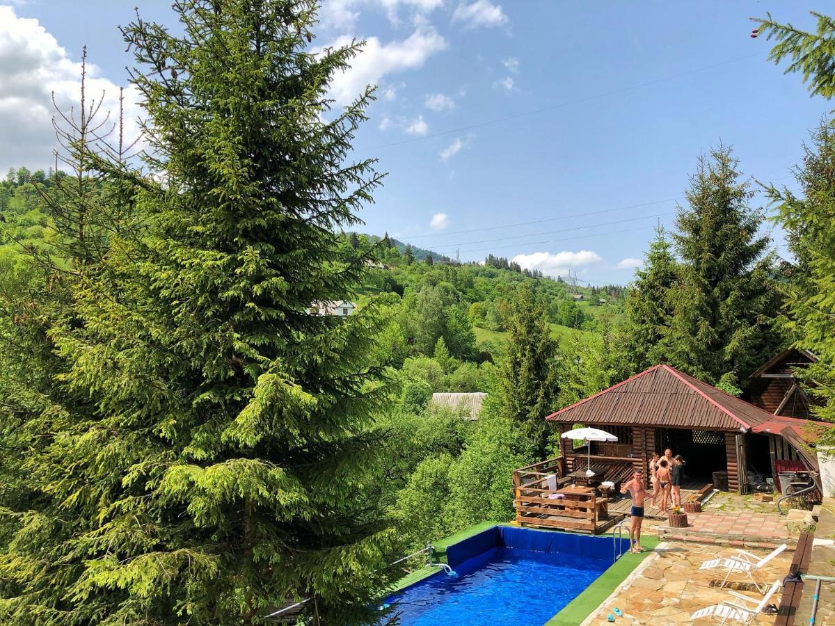Aspen Hotel Slavske Bagian luar foto